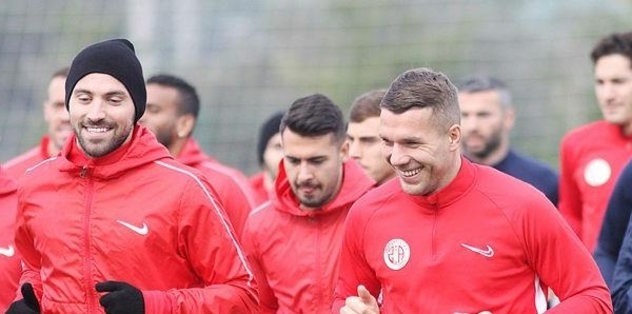 Alman futbolcu Podolski